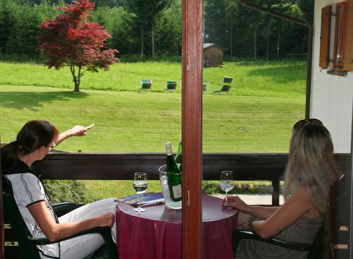 Hotel Garni Pension Zur Wacht Strobl Exteriör bild